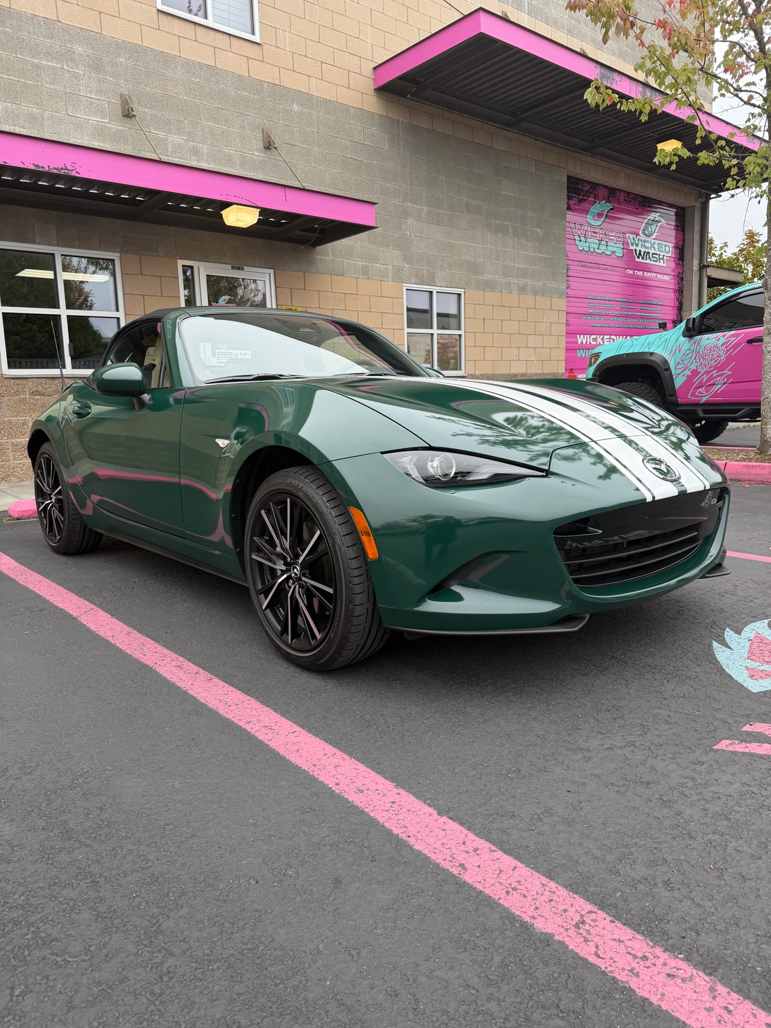 2026 Mazda MX-5 wrap project, photo 1
